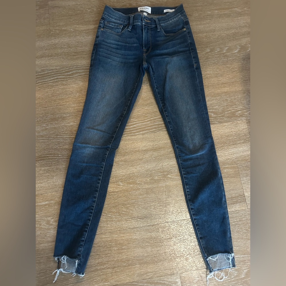 Frame Lê Skinny de Jeanne size 24 EUC Retail $200